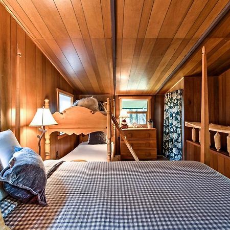 Serene Washington Escape With Deck And Mountain Views! Packwood Dış mekan fotoğraf