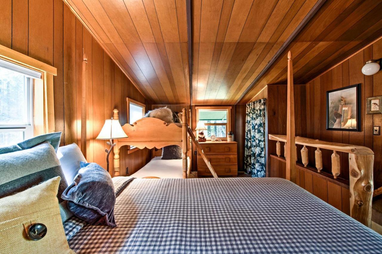 Serene Washington Escape With Deck And Mountain Views! Packwood Dış mekan fotoğraf