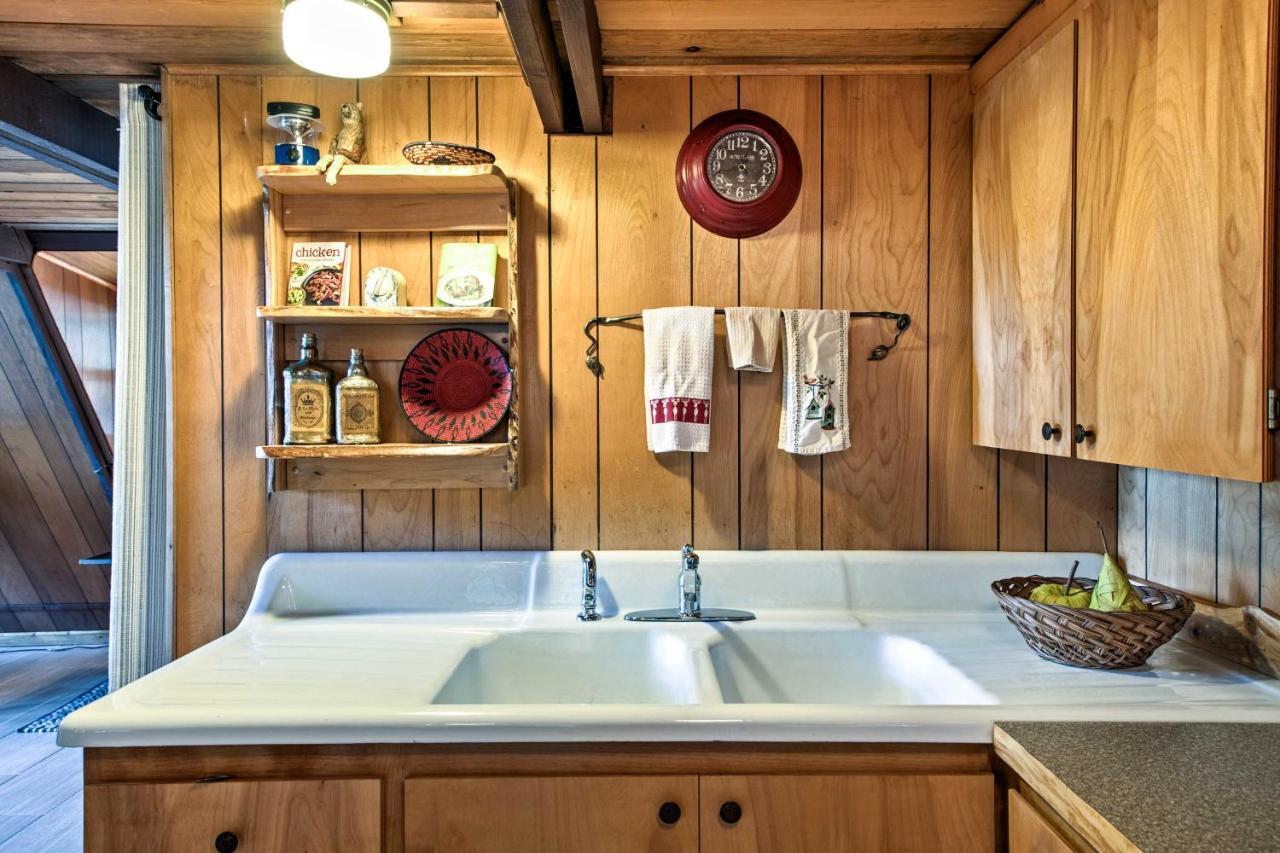 Serene Washington Escape With Deck And Mountain Views! Packwood Dış mekan fotoğraf